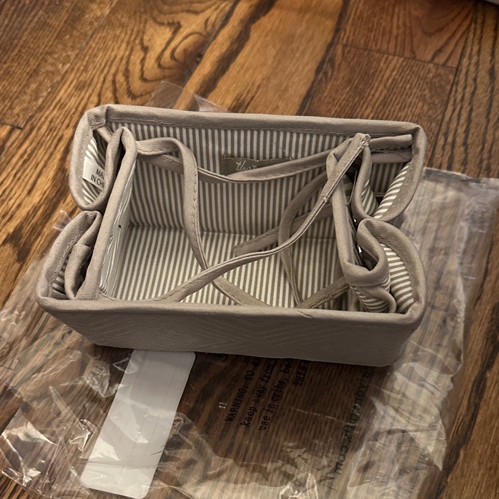 Thirty-One Silver Foldable Storage Box - Picture 2 of 3